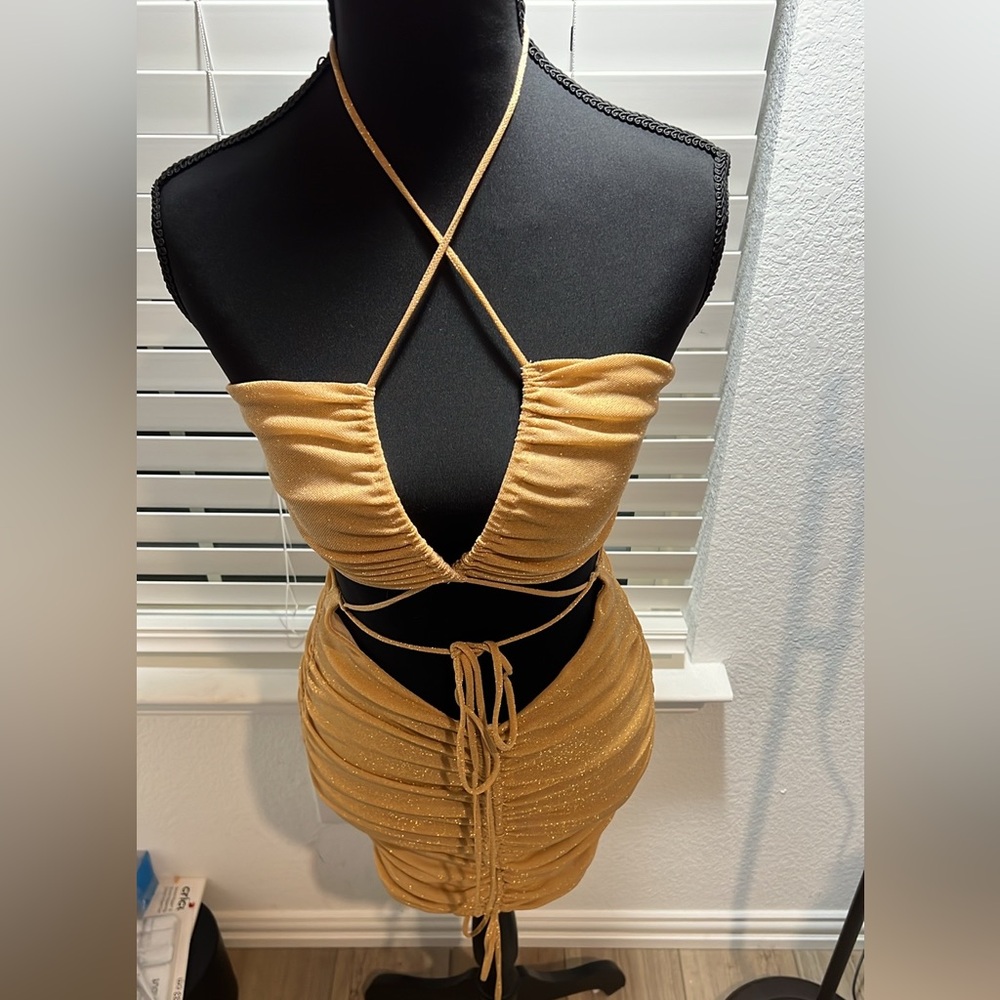 ✨Oh Polly Mini Dress in Gold✨ - NWT Size S(2) - Picture 14 of 17